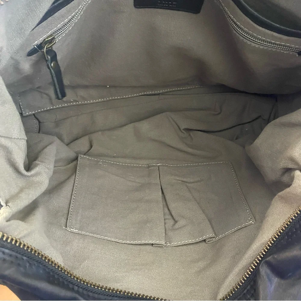 Frye Black Canvas And Leather Crossbody Travel Overnight Scout Bag